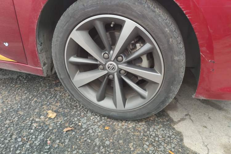 Used MG 6 2019 20T Automatic Starlight Edition Right Front Wheel Hub