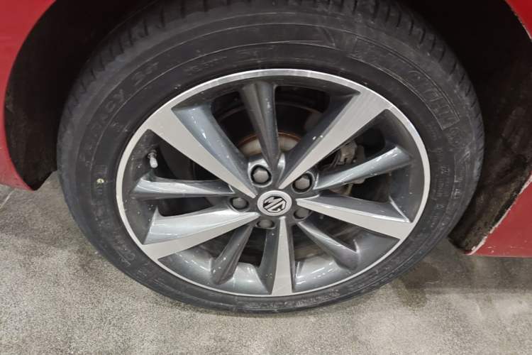 Used MG 6 2019 20T Automatic Starlight Edition Right Rear Wheel Hub