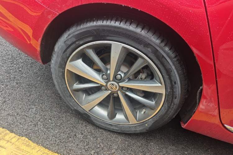 Used MG 6 2019 20T Automatic Sport Edition Right Rear Wheel Hub