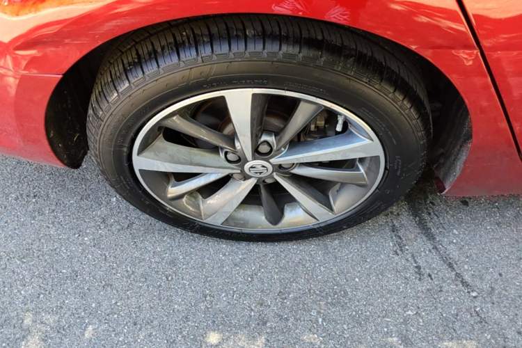 Used MG 6 2019 20T Automatic Sport Edition Right Rear Wheel Hub