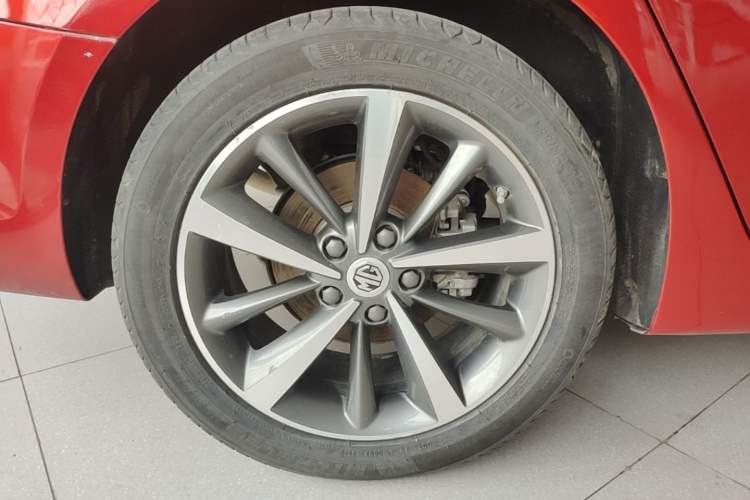 Used MG 6 2019 20T Manual Sport Edition Right Rear Wheel Hub