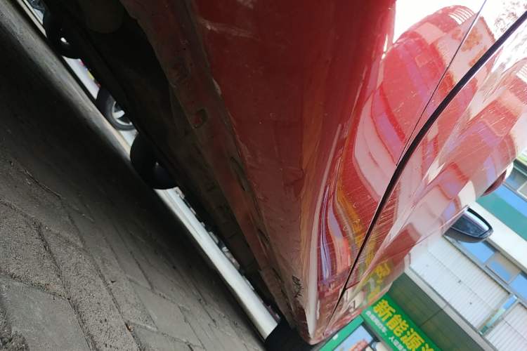 Used MG 6 2019 20T Automatic Starlight Edition Right Side Sill