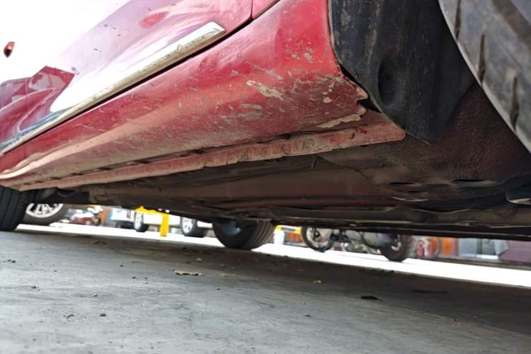 Used MG 6 2019 20T Automatic Sport Edition Right Side Sill