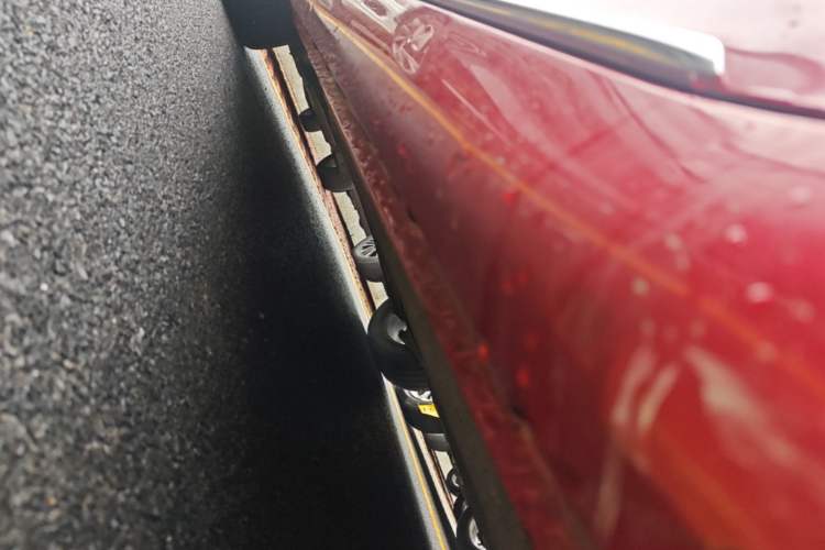 Used MG 6 2019 20T Automatic Sport Edition Right Side Sill