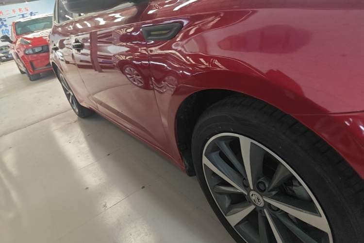 Used MG 6 2019 20T Automatic Starlight Edition Right Side Sill