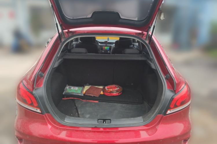 Used MG 6 2019 20T Automatic Starlight Edition Trunk