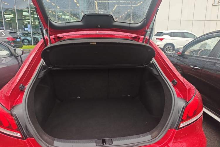 Used MG 6 2019 20T Automatic Sport Edition Trunk
