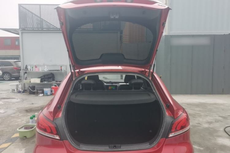 Used MG 6 2019 20T Automatic Sport Edition Trunk