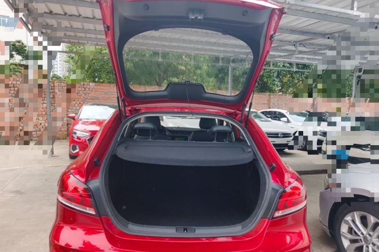 Used MG 6 2019 20T Automatic Sport Edition Trunk