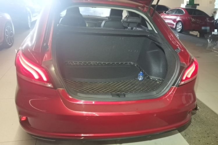 Used MG 6 2019 20T Automatic Sport Edition Trunk