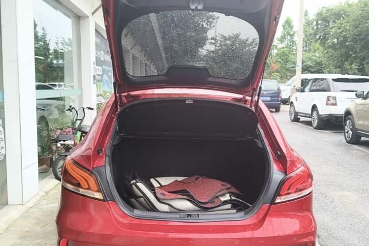 Used MG 6 2019 20T Automatic Starlight Edition Trunk
