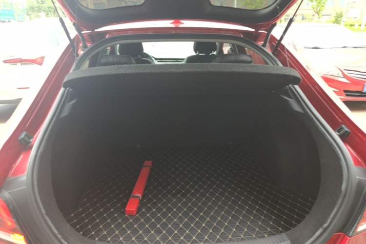 Used MG 6 2019 20T Automatic Sport Edition Trunk