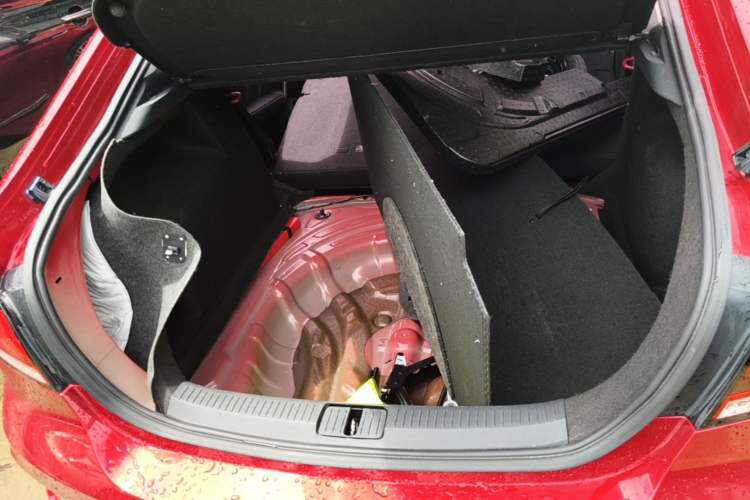 Used MG 6 2019 20T Automatic Sport Edition Trunk