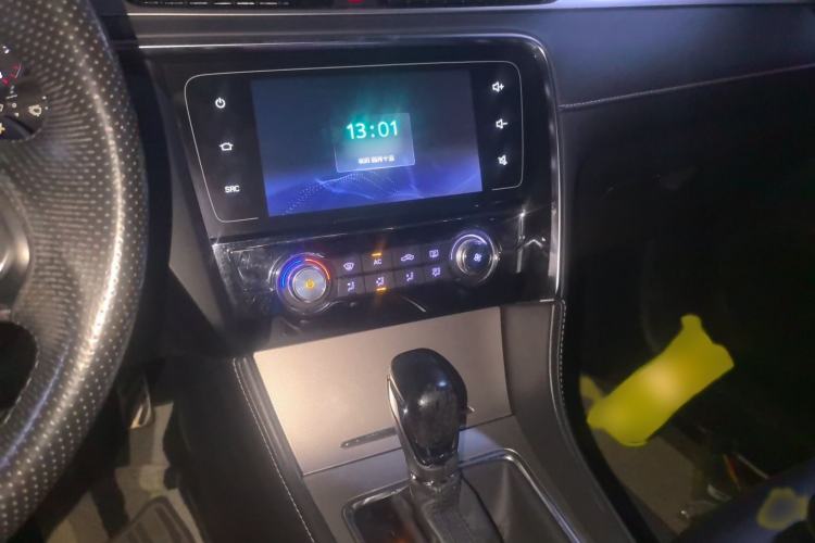 Used MG 6 2019 20T Automatic Sport Edition Audio And AC Panel