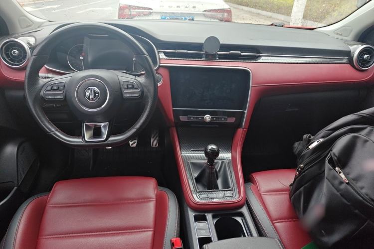 Used MG 6 2019 20T Manual Trophy High-Speed Edition Center Console