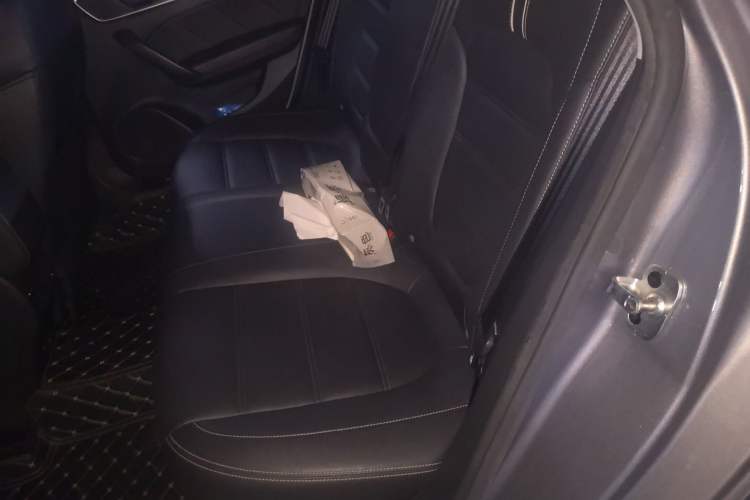 Used MG 6 2019 20T Automatic Sport Edition Interior 4