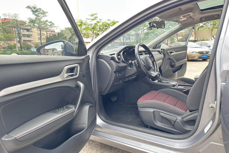 Used MG 6 2019 20T Automatic Starlight Edition Interior 6