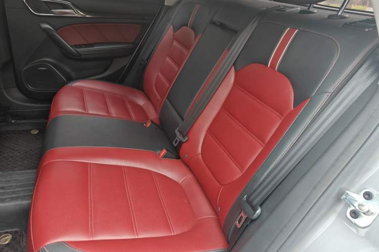 Used MG 6 2019 20T Manual Trophy High-Speed Edition Left Rear Seat