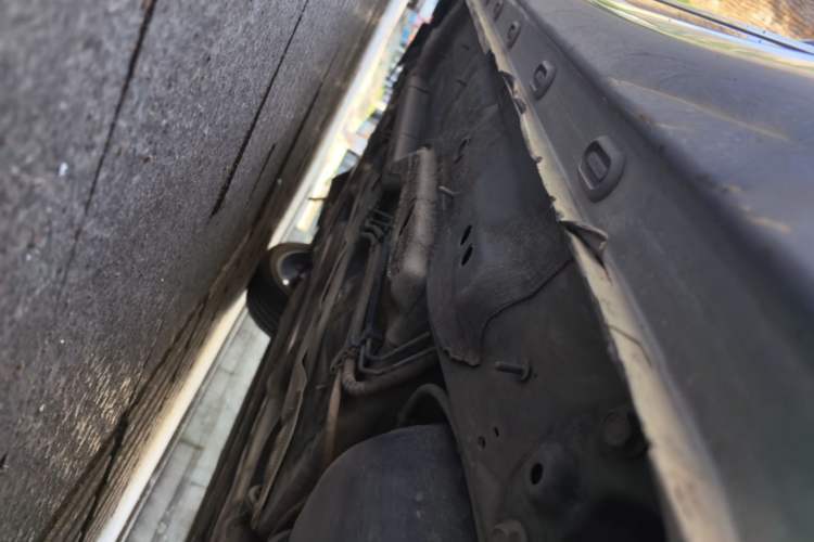 Used MG 6 2019 20T Automatic Trophy 10th Anniversary Edition Left Side Sill