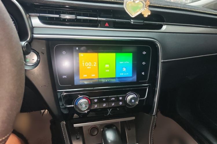 Used MG 6 2019 20T Automatic Sport Edition Audio And AC Panel