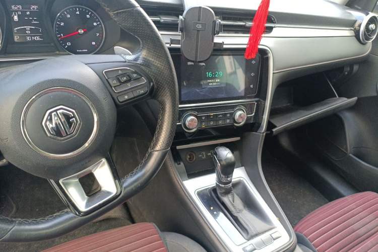 Used MG 6 2019 20T Automatic Starlight Edition Audio And AC Panel