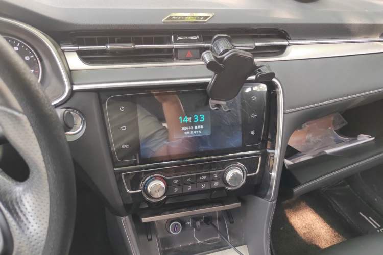 Used MG 6 2019 20T Manual Sport Edition Audio And AC Panel
