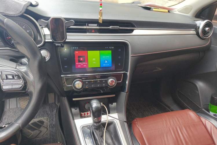 Used MG 6 2019 20T Automatic Starlight Edition Audio And AC Panel