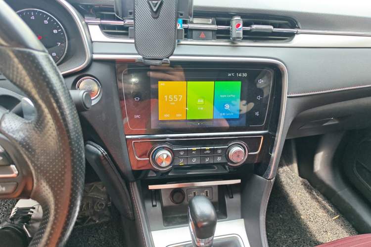 Used MG 6 2019 20T Automatic Starlight Edition Audio And AC Panel