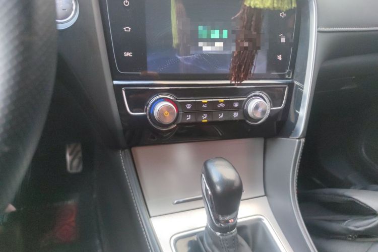 Used MG 6 2019 20T Automatic Sport Edition Audio And AC Panel