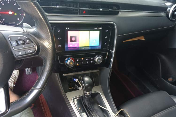 Used MG 6 2019 20T Automatic Sport Edition Audio And AC Panel