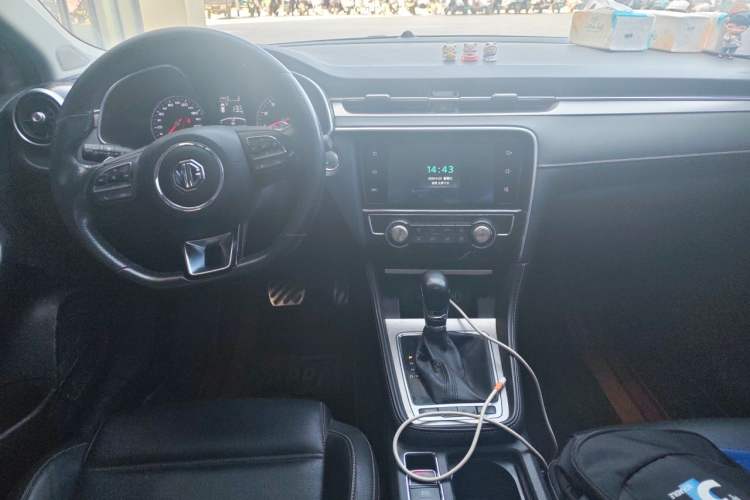 Used MG 6 2019 20T Automatic Sport Edition Center Console