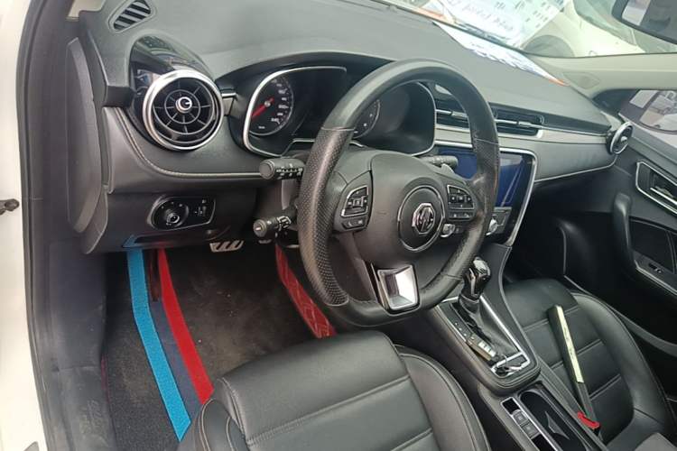 Used MG 6 2019 20T Automatic Sport Edition Center Console