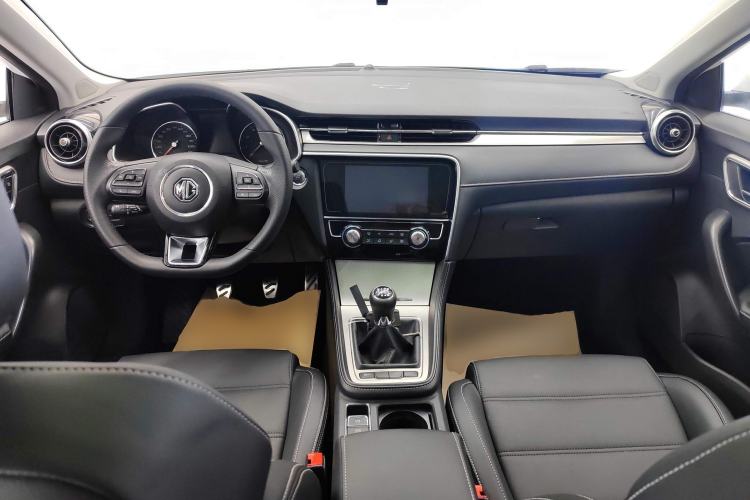 Used MG 6 2019 20T Manual Sport Edition Center Console
