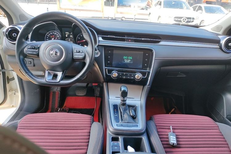 Used MG 6 2019 20T Automatic Starlight Edition Center Console