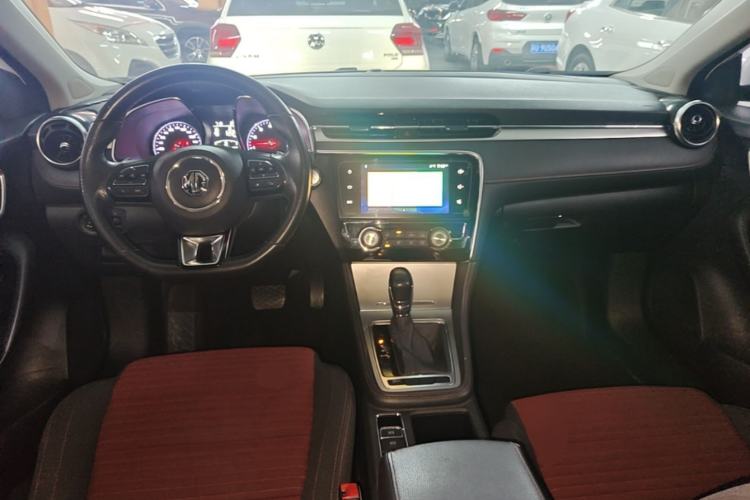 Used MG 6 2019 20T Automatic Starlight Edition Center Console