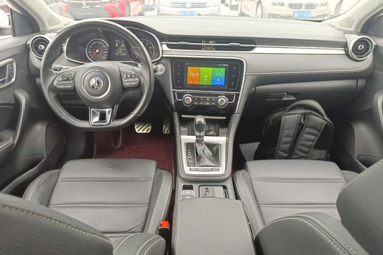 Used MG 6 2019 20T Automatic Sport Edition Center Console