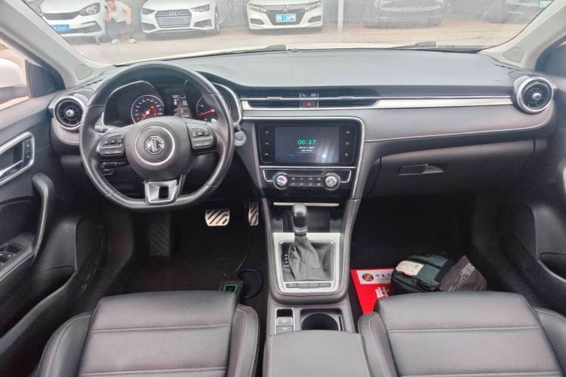 Used MG 6 2019 20T Automatic Sport Edition Center Console