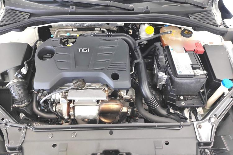 Used MG 6 2019 20T Manual Sport Edition Engine Bay