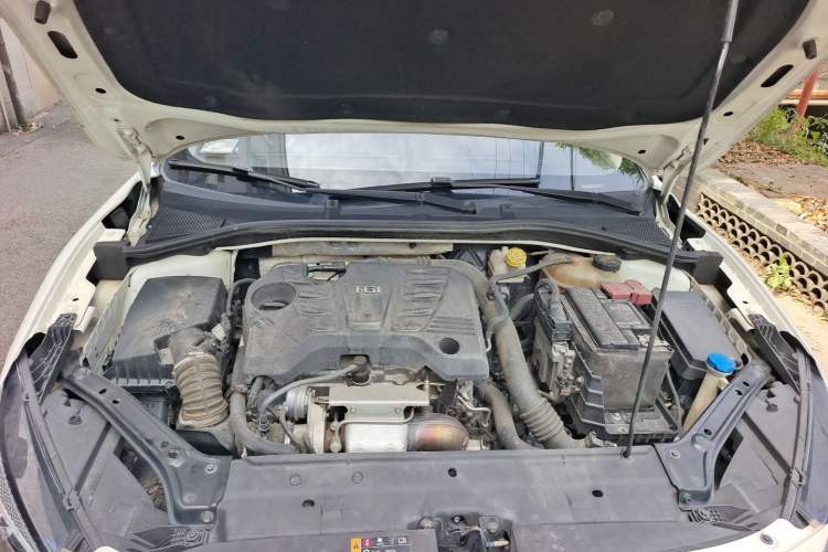 Used MG 6 2019 20T Automatic Sport Edition Engine Bay