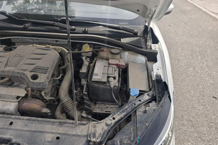 Used MG 6 2019 20T Automatic Sport Edition Engine Bay Left