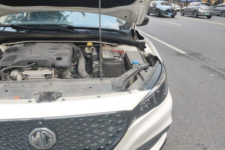 Used MG 6 2019 20T Automatic Trophy 10th Anniversary Edition Engine Bay Left