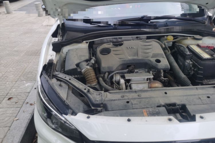 Used MG 6 2019 20T Automatic Trophy Competition Edition + BOSE Luxury Sound System Package Engine Bay Right