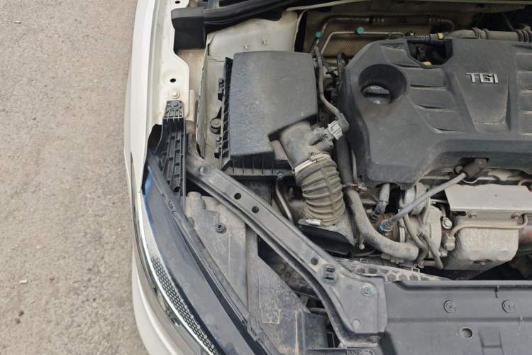 Used MG 6 2019 20T Automatic Sport Edition Engine Bay Right