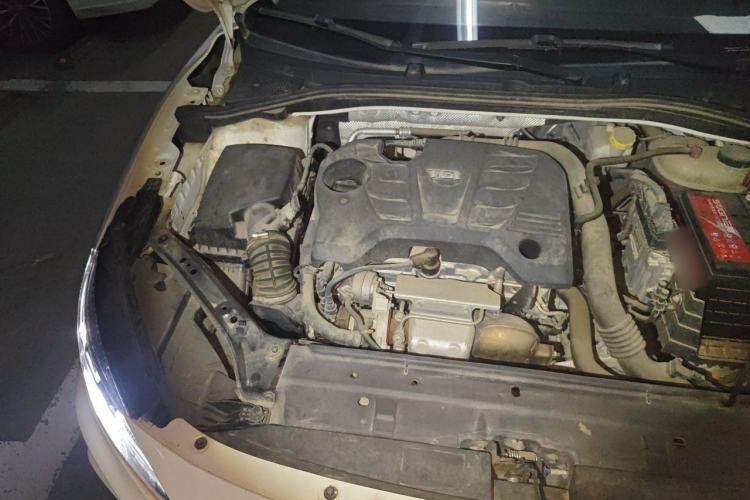 Used MG 6 2019 20T Automatic Trophy Competition Edition + BOSE Luxury Sound System Package Engine Bay Right