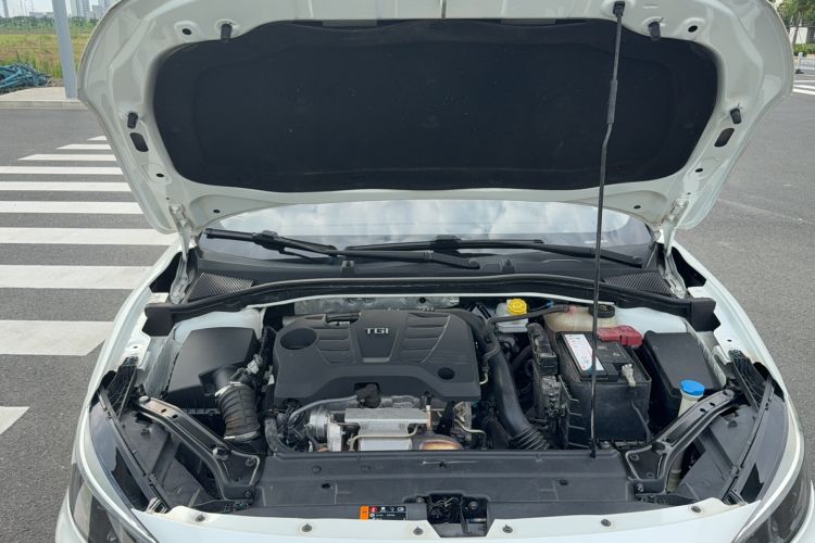 Used MG 6 2019 20T Automatic Trophy Competition Edition + BOSE Luxury Sound System Package Engine Bay