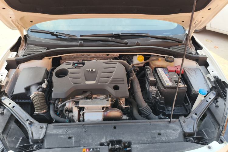 Used MG 6 2019 20T Automatic Sport Edition Engine Bay