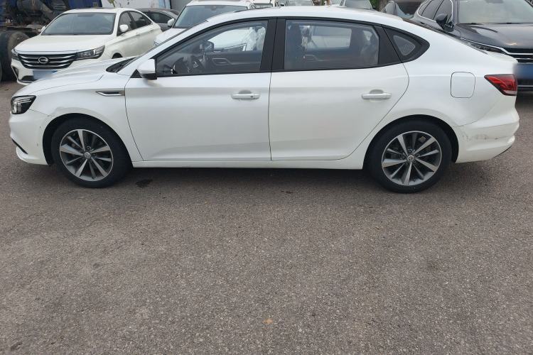 Used MG 6 2019 20T Automatic Starlight Edition Exterior 2