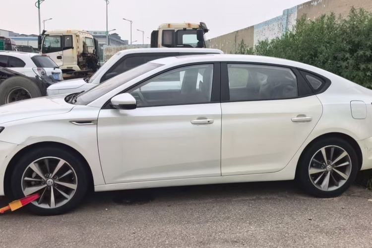 Used MG 6 2019 20T Automatic Starlight Edition Exterior 3