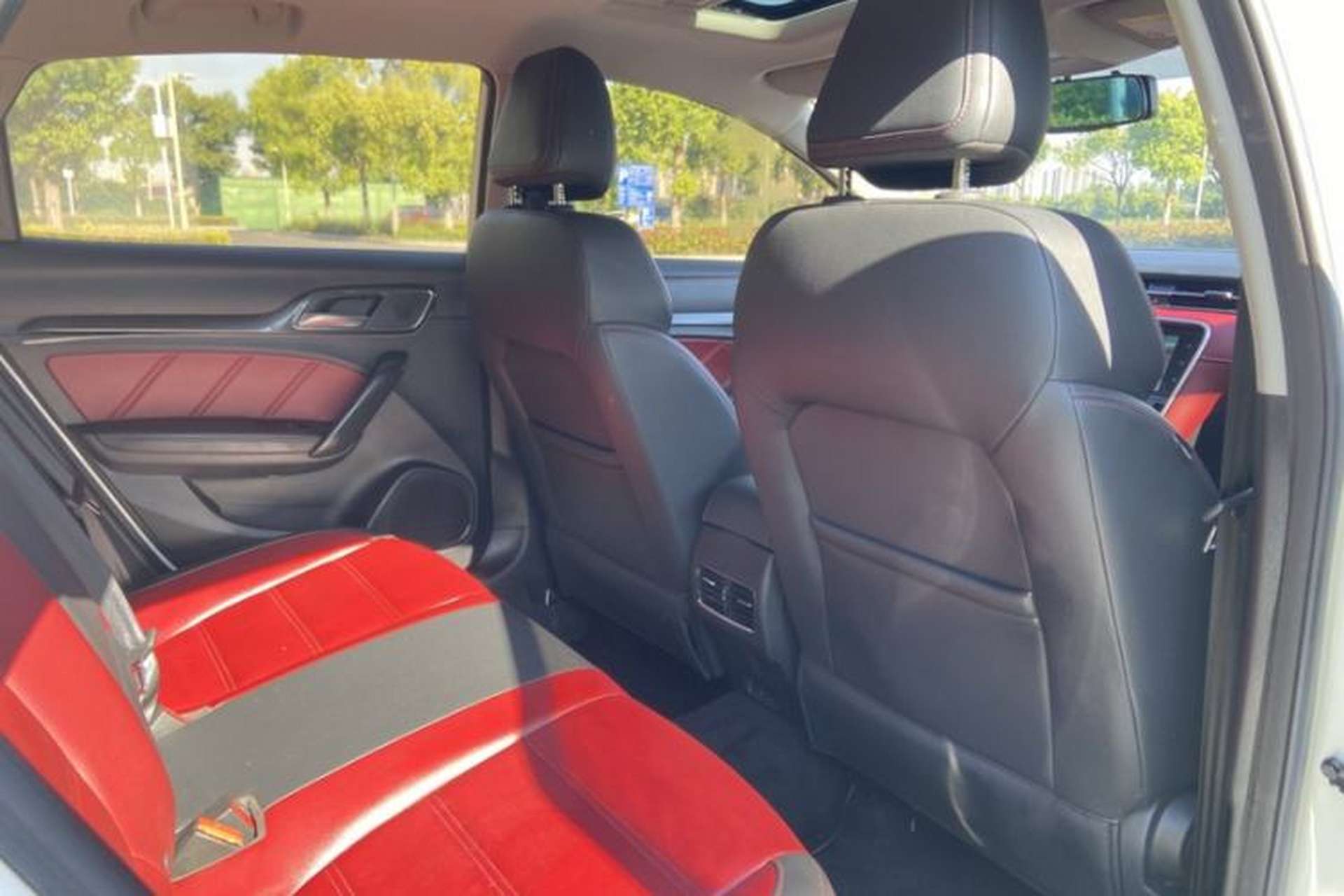 Used MG 6 2019 20T Automatic Trophy 10th Anniversary Edition Exterior 8