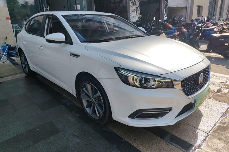 Used MG 6 2019 20T Automatic Starlight Edition Front Right 45 Deg